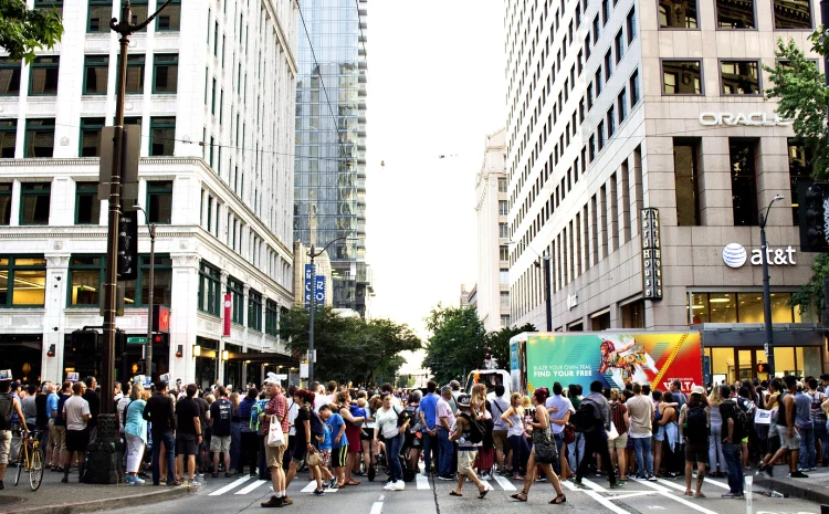 Why Mobile Billboards Are A Game Changer For City Advertising And National Events