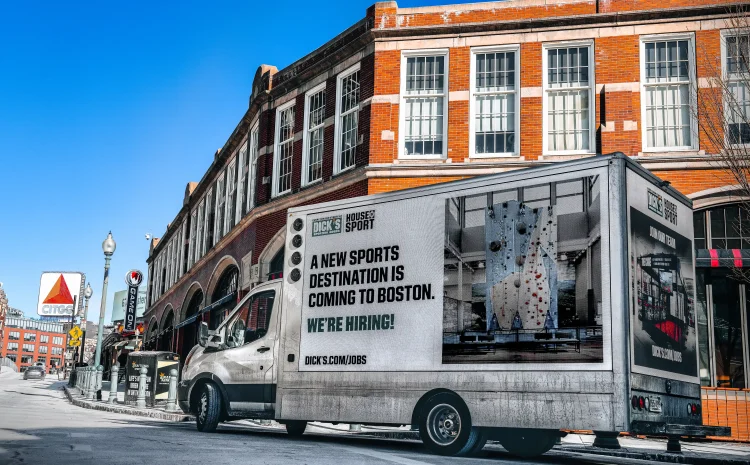 Mobile Billboards vs. Digital Billboards – Which is More Effective?